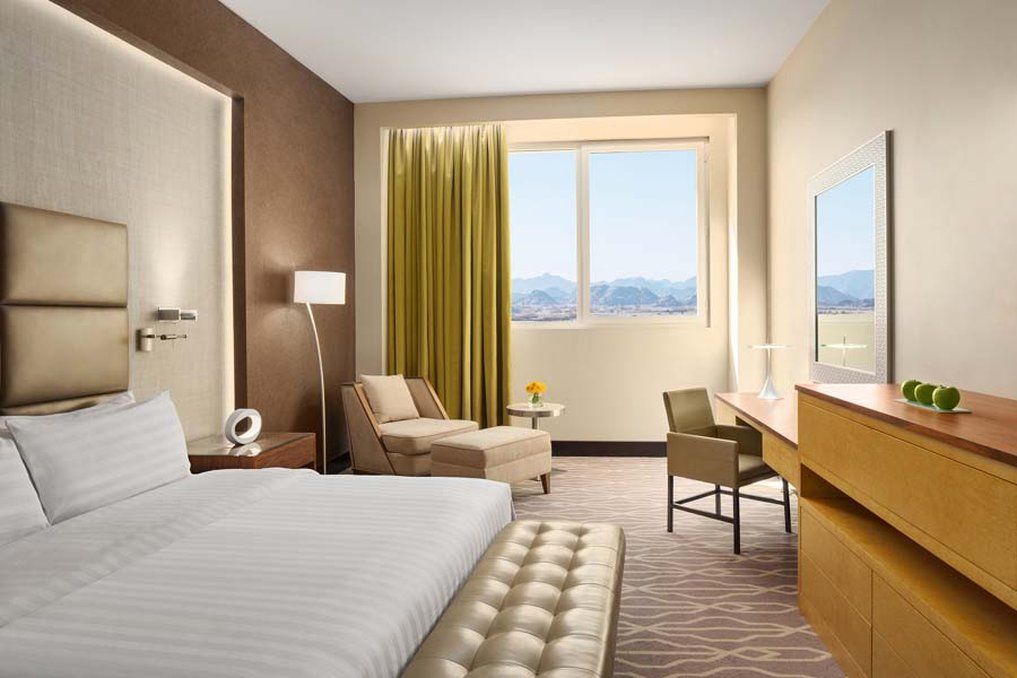 Millennium Hail Hotel Buitenkant foto A guest room at the Hilton Las Vegas